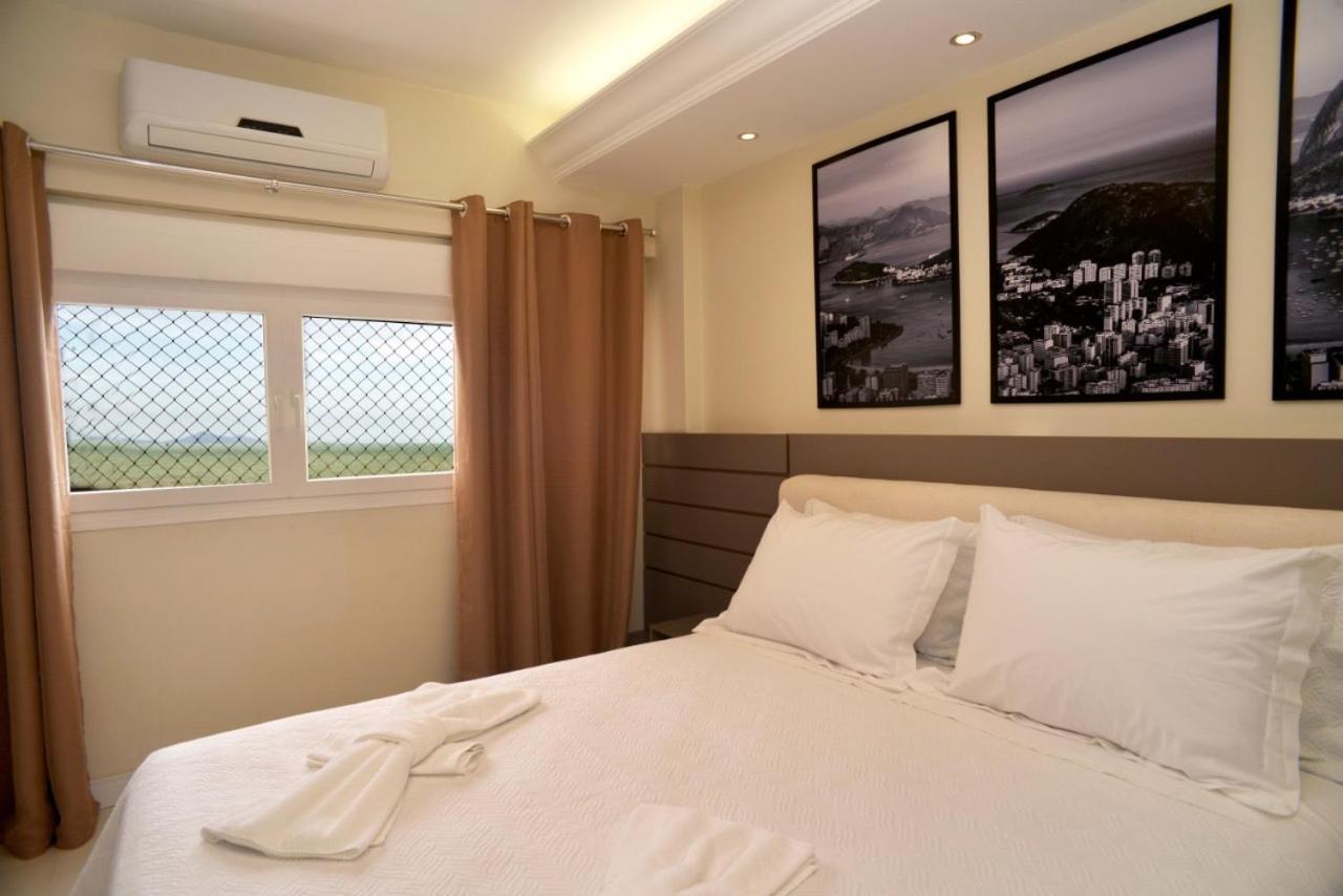 FRENTE MAR PÉ NA AREIA, na Av Atlântica Apartment Balneário Camboriú Exterior foto